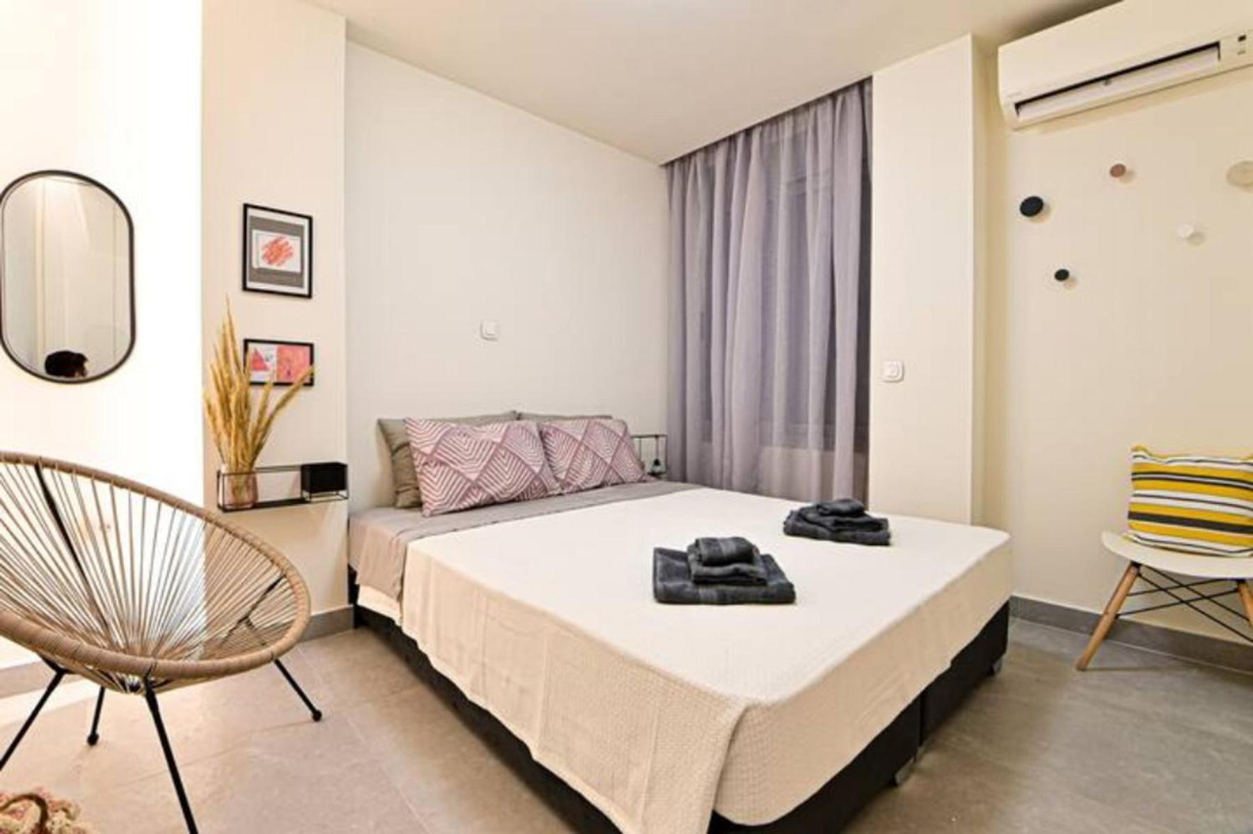 Walk To Syntagma,From A Prime-Location, Luxury Apt Atenas Exterior foto