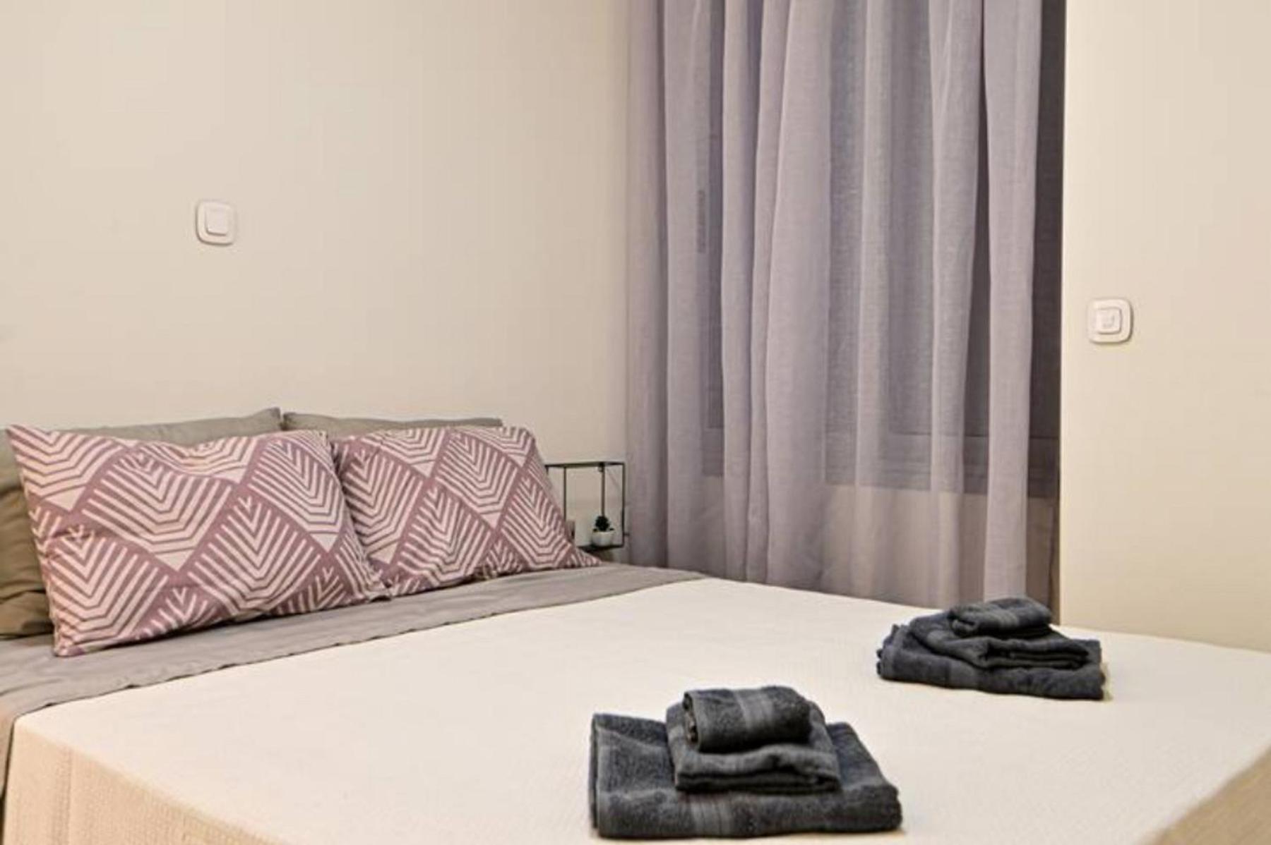 Walk To Syntagma,From A Prime-Location, Luxury Apt Atenas Exterior foto